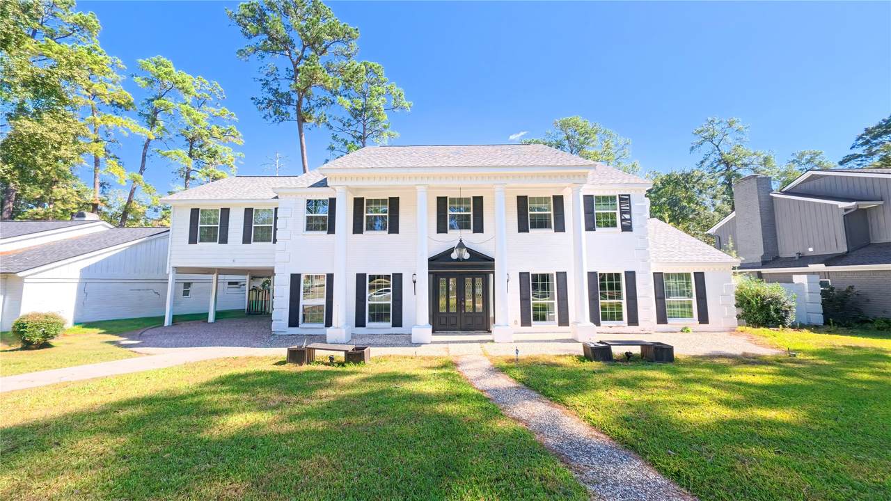 24206 Creekview Drive - Photo 1