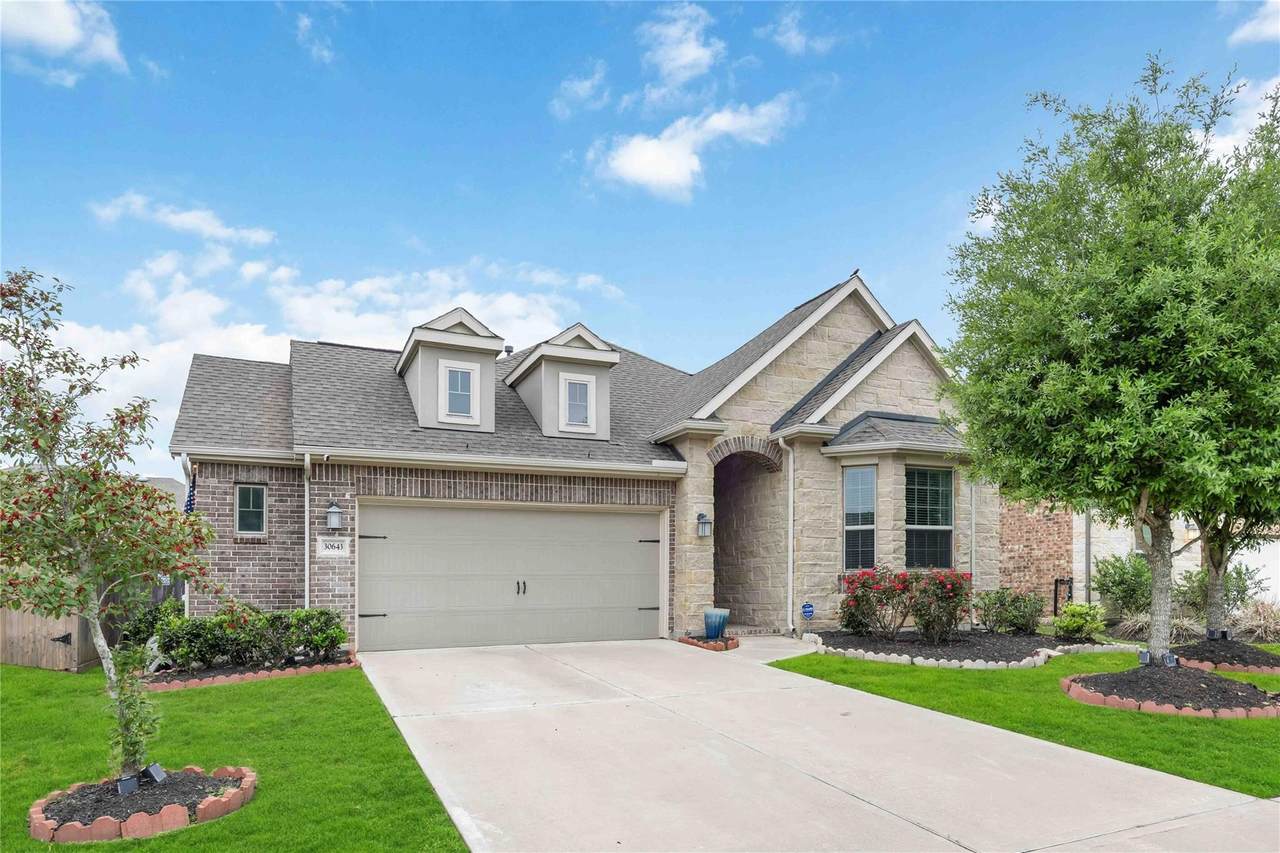 30643 Morning Dove Drive - Photo 1