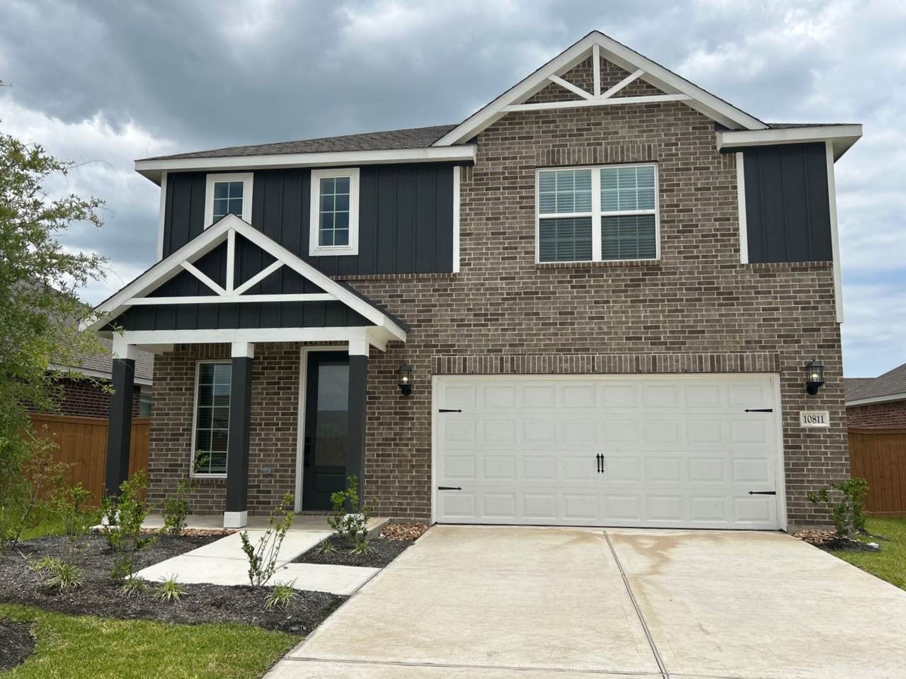 10811 Bright Beacon Drive - Photo 1
