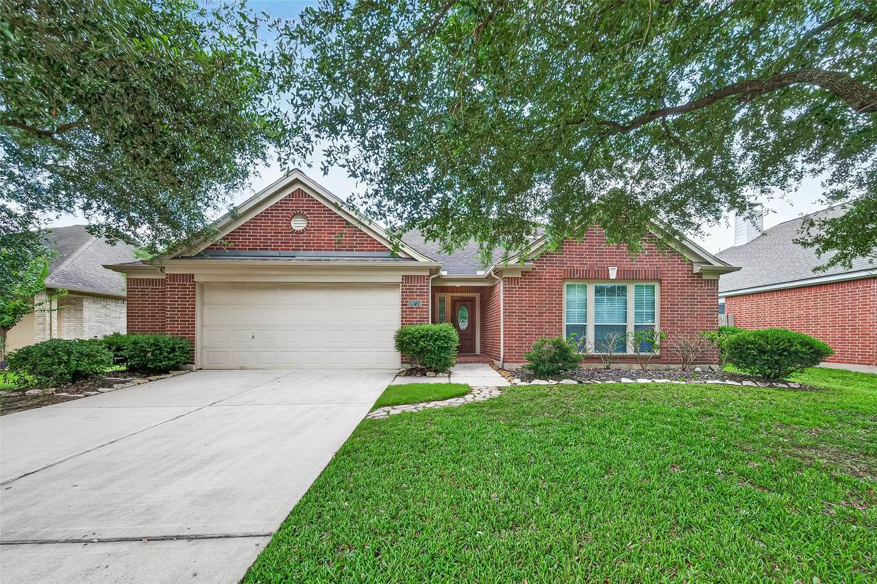 16715 Red Falls Circle - Photo 1