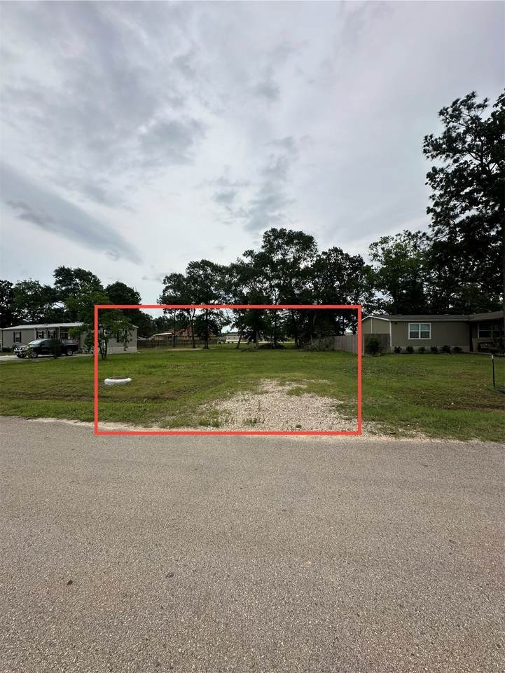 672 Wexford Drive - Photo 1