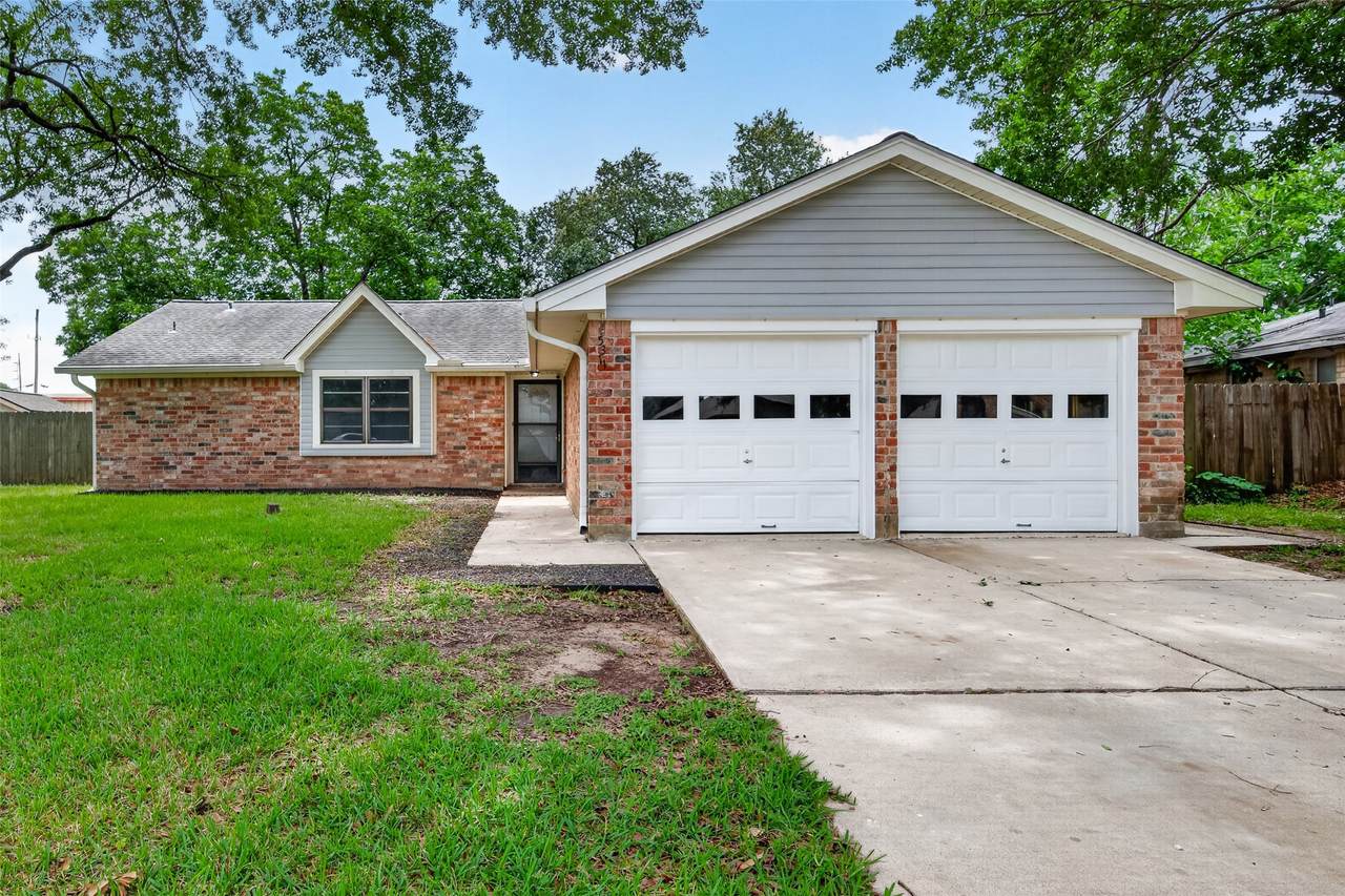 5311 Little John Lane - Photo 1