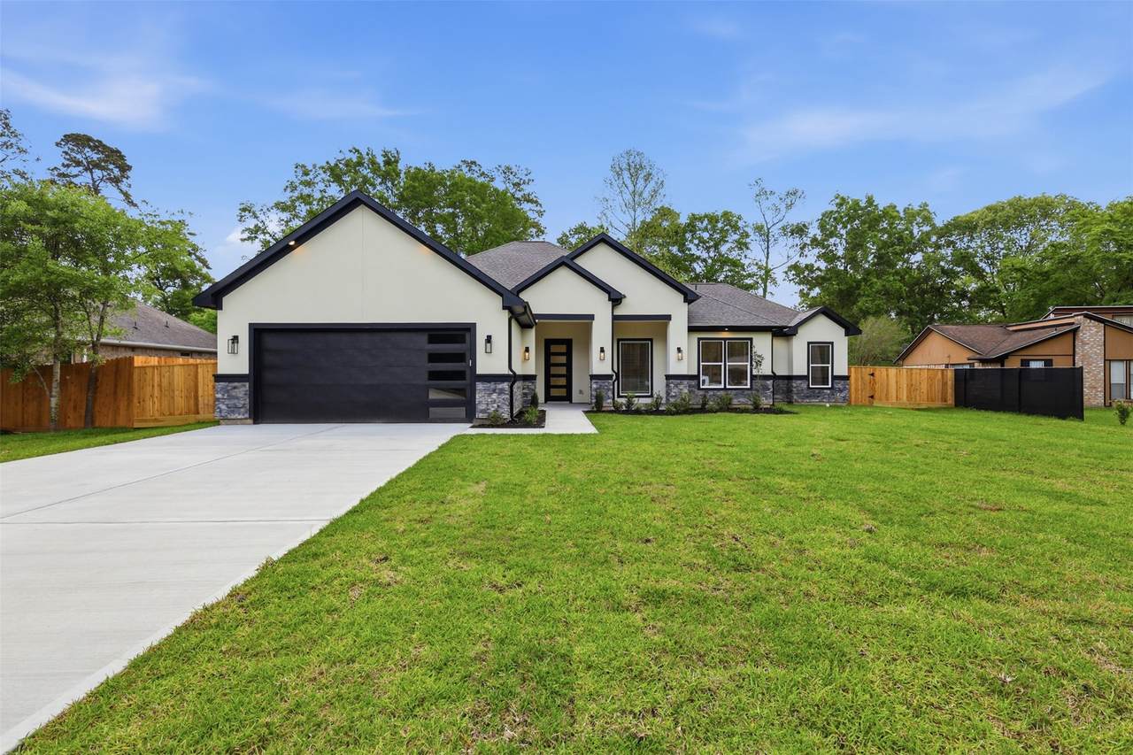 2638 Fountain View Street - Photo 1