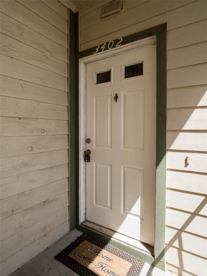 6500 Harbor Town Drive - Photo 1