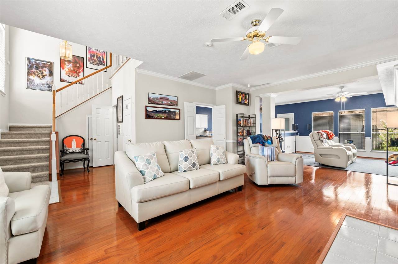 1289 El Camino Village Drive - Photo 1