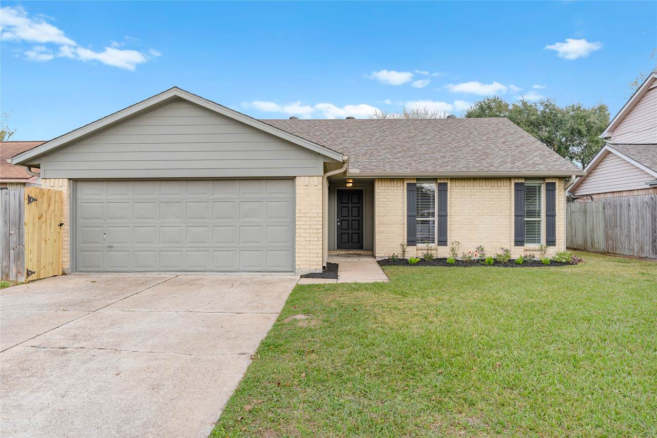 18626 Lippizaner Drive - Photo 1