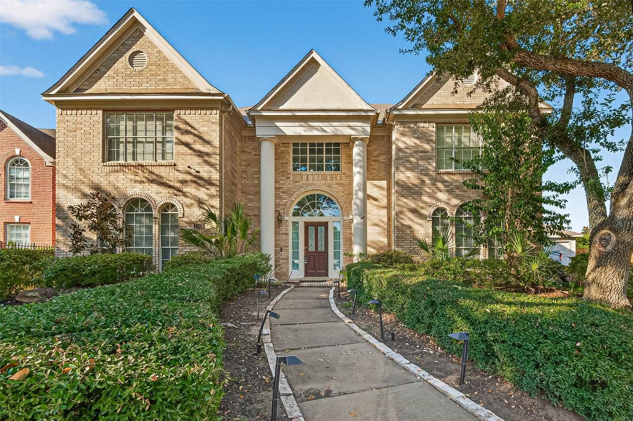 4206 Clearwater Court - Photo 1