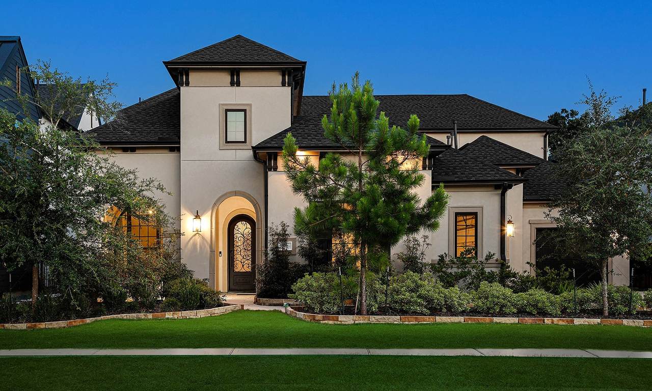 28268 Woodley Drive - Photo 1