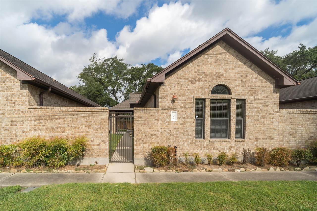 304 Reppert Street - Photo 1