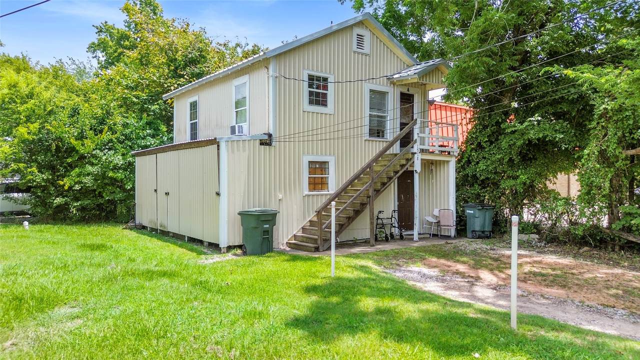 1518 16th Street - Photo 1