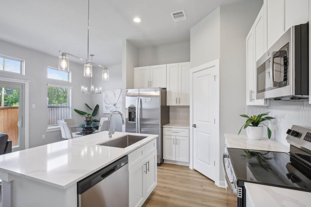 5703 Spring Stuebner Rd - Photo 1