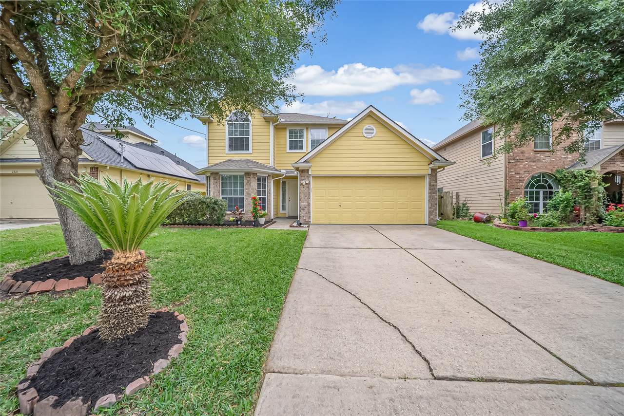 2224 Shady Pine Dr - Photo 1