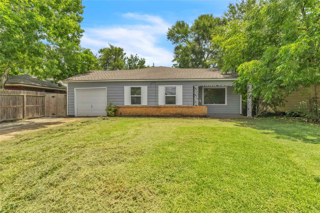11515 Duane Street - Photo 1