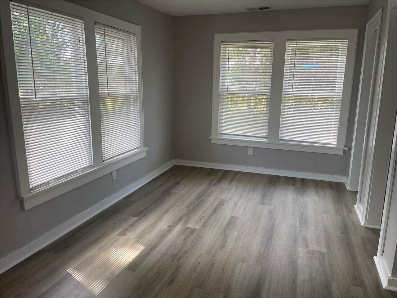 904 Fields Street - Photo 1