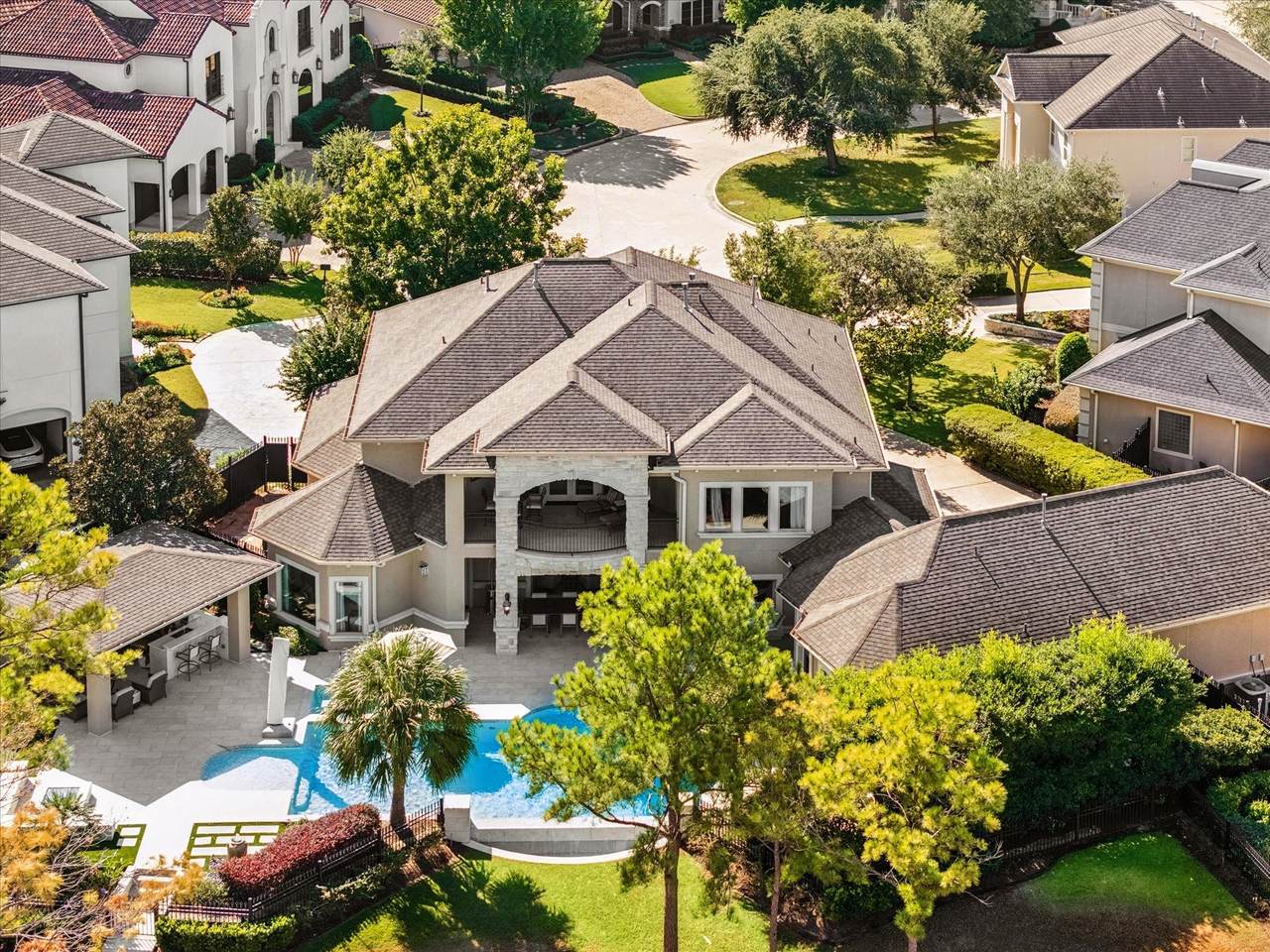 11902 Louvre Court - Photo 1