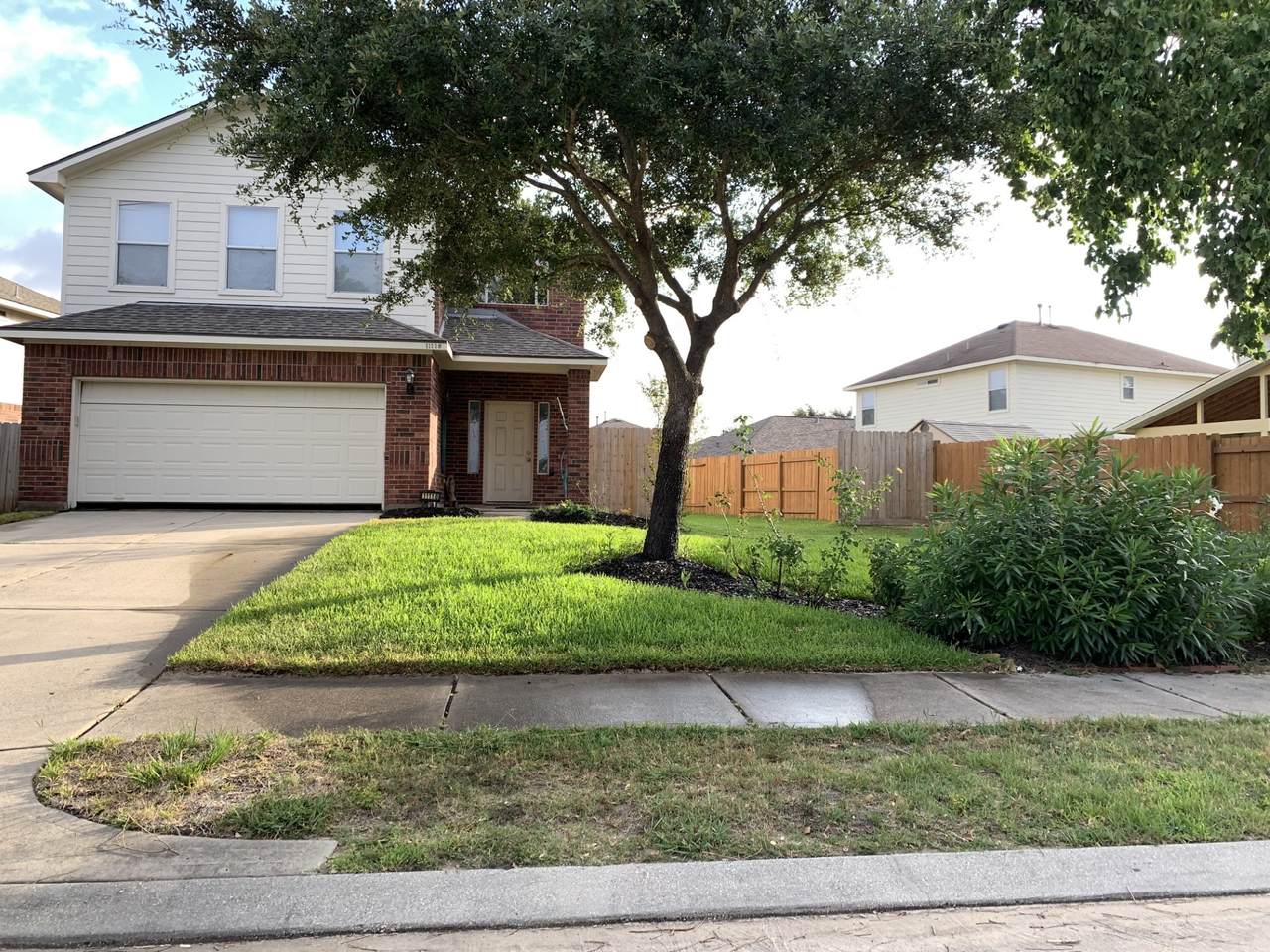 11118 Northam Drive - Photo 1