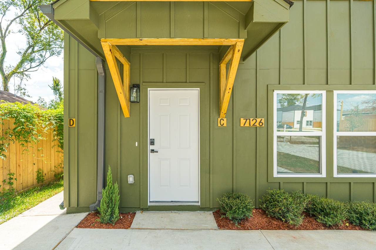 7126 Bywood C And D Street - Photo 1