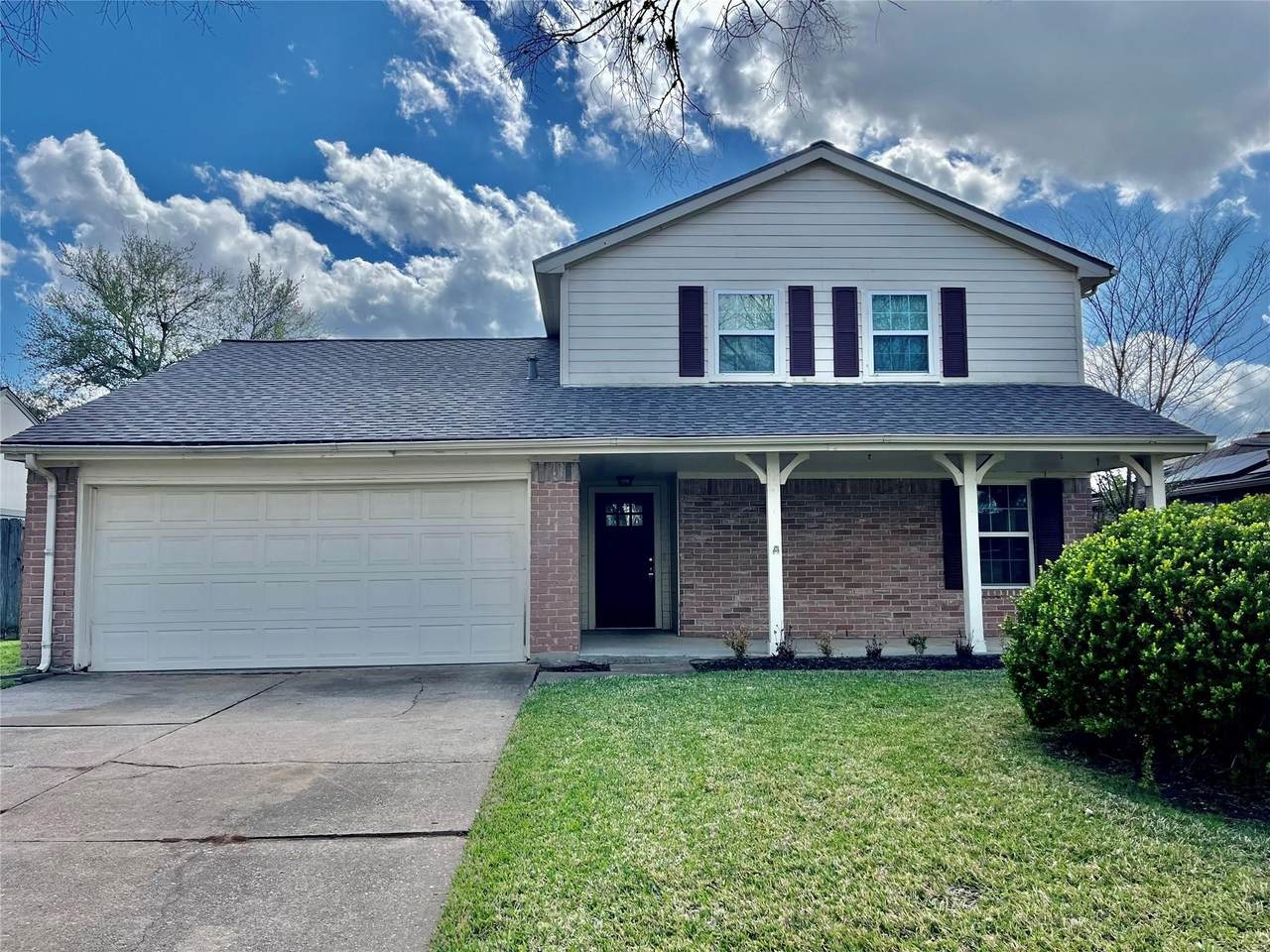 3038 Sam Houston Drive - Photo 1