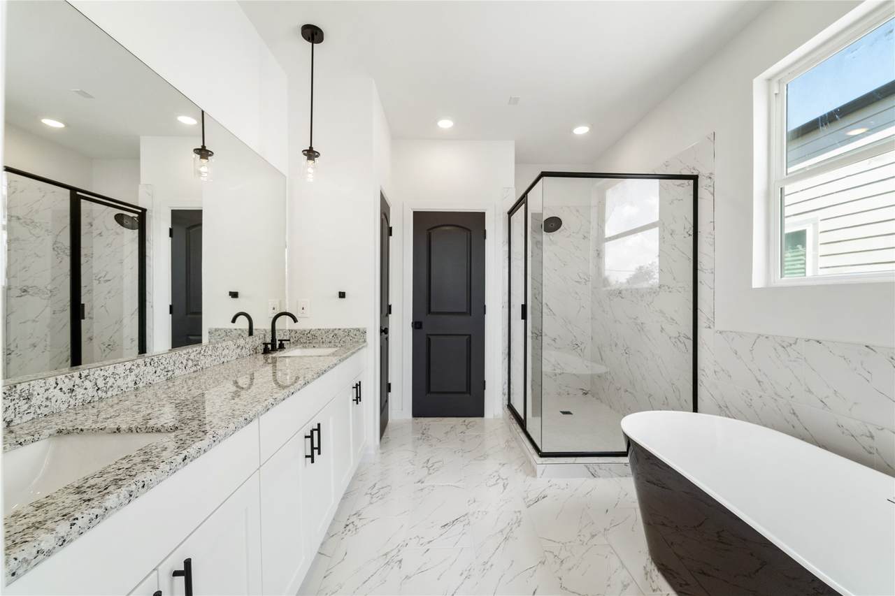 4305 Larkspur Street - Photo 1