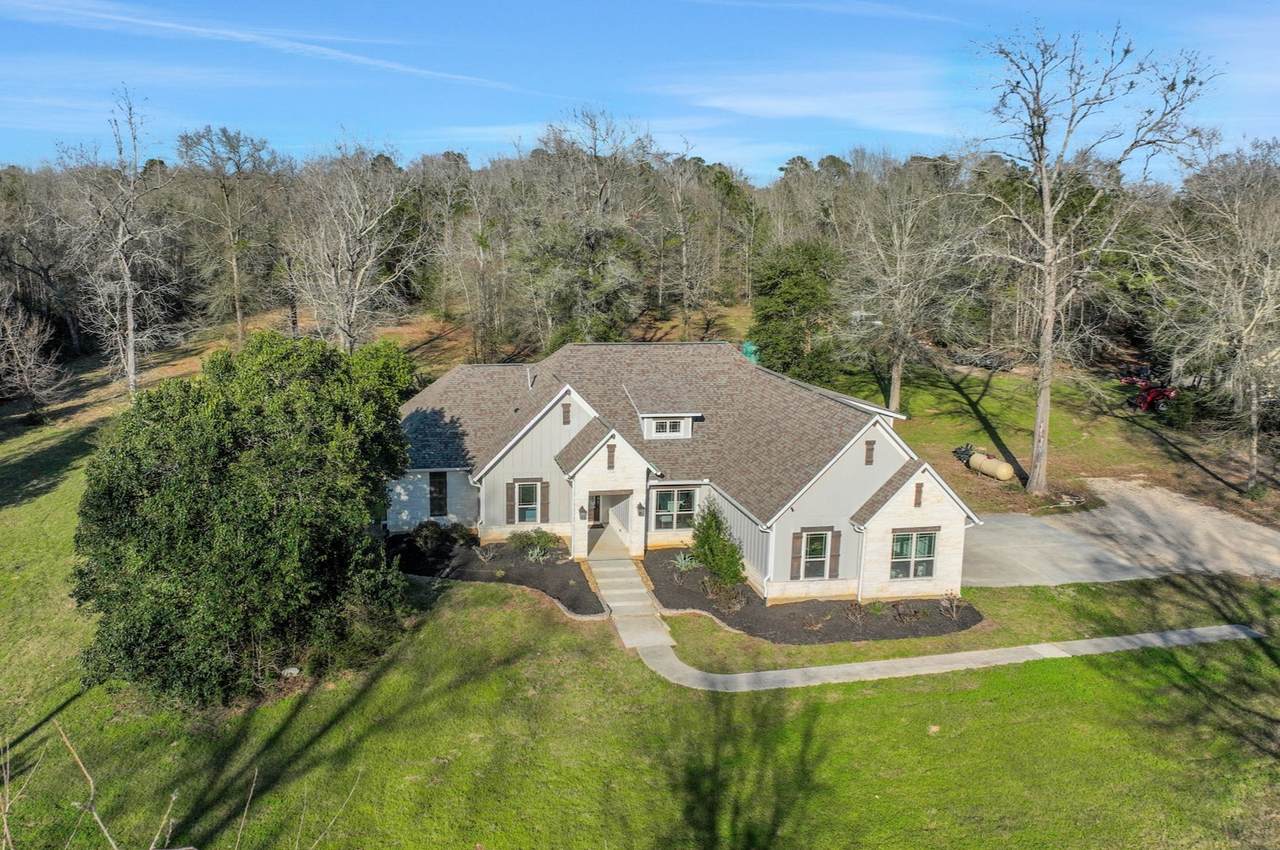 340 Pine Drive - Photo 1