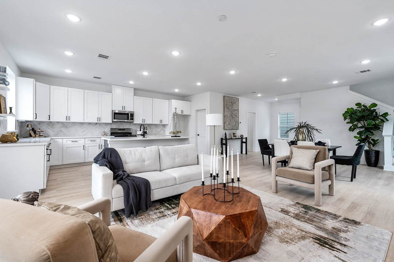 1515 Euel Street - Photo 1