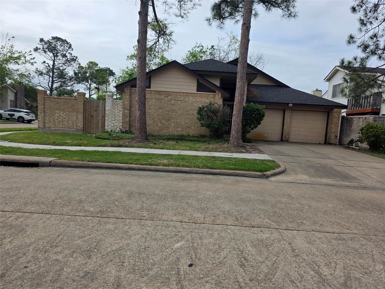 7803 La Rochelle Circle - Photo 1