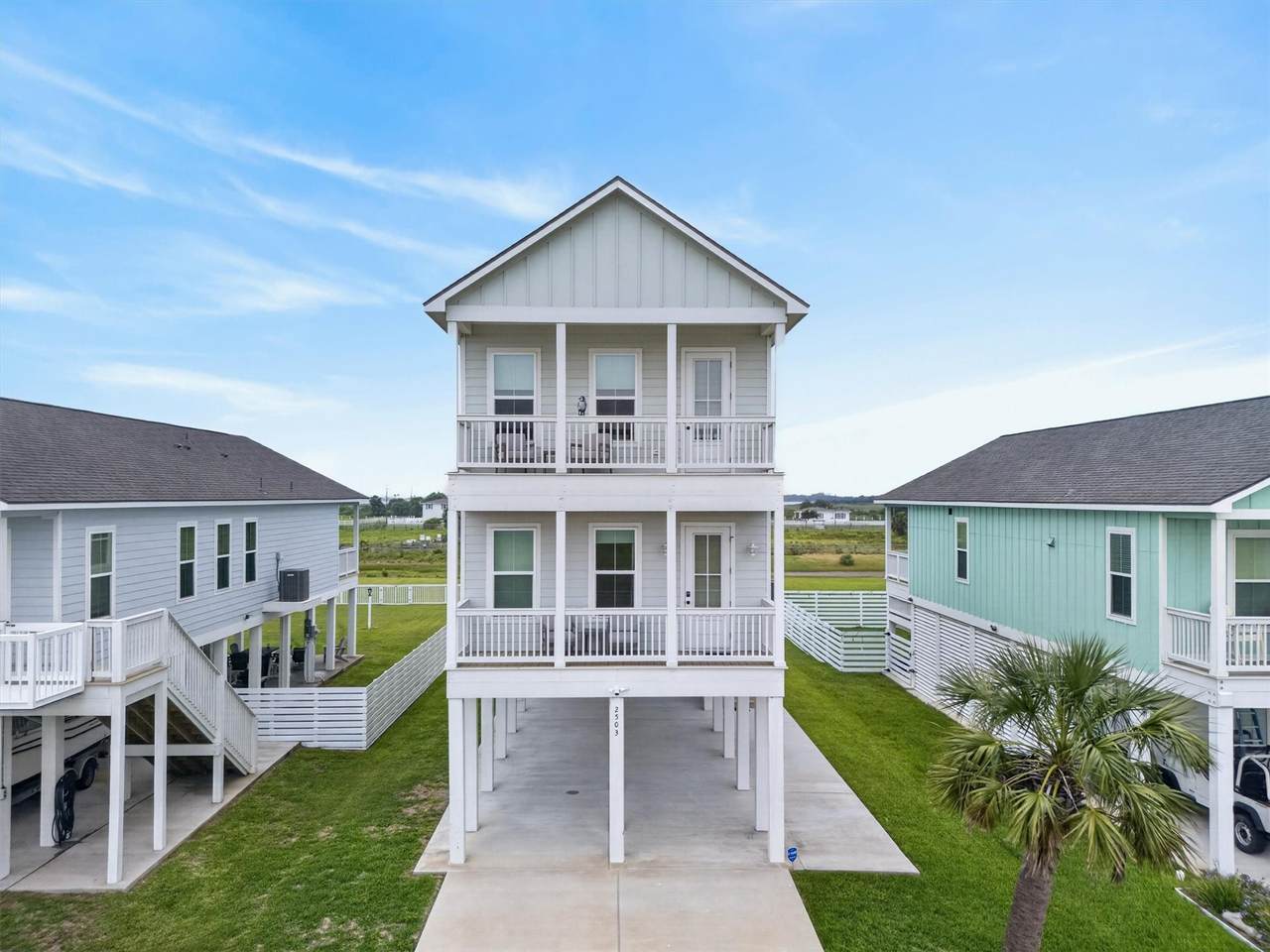 2503 103rd Street - Photo 1