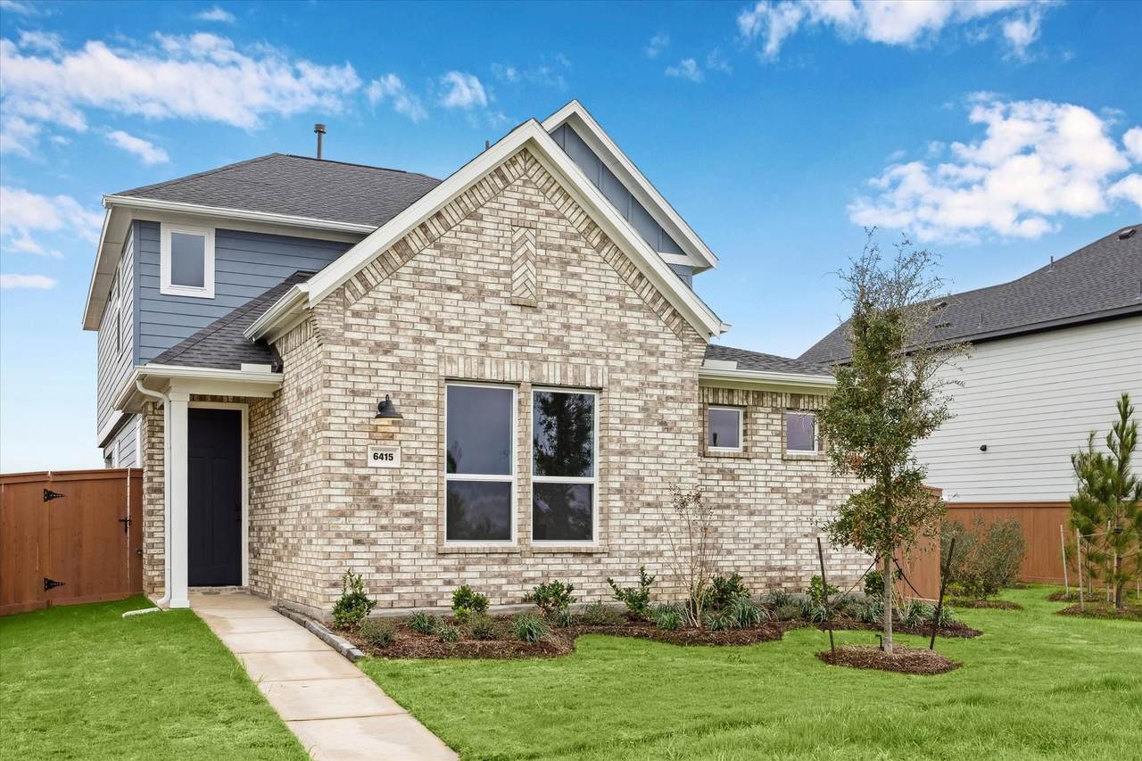 6415 Prospect Oaks Parkway - Photo 1