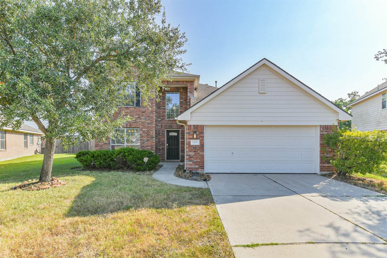 2507 Liza Court - Photo 1