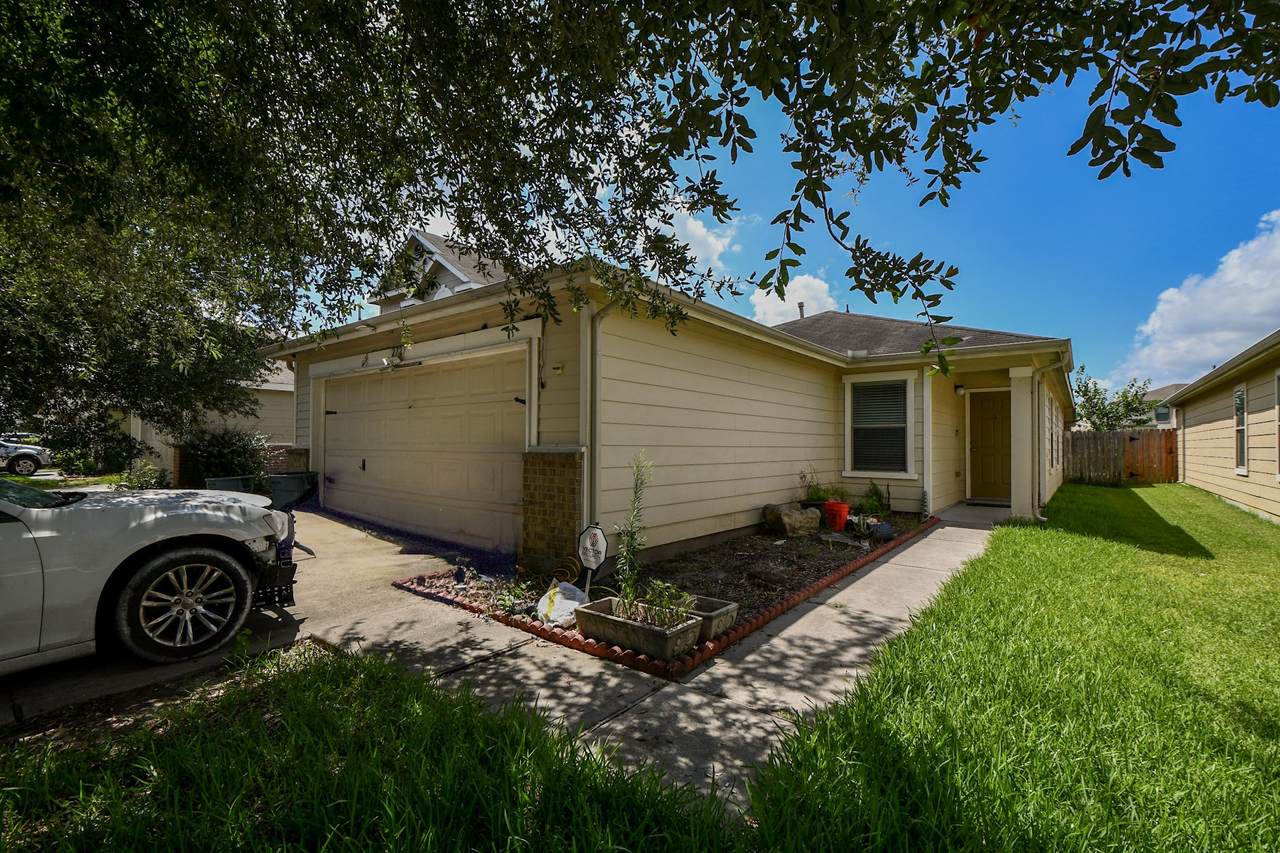 2727 Piney Lake Court - Photo 1