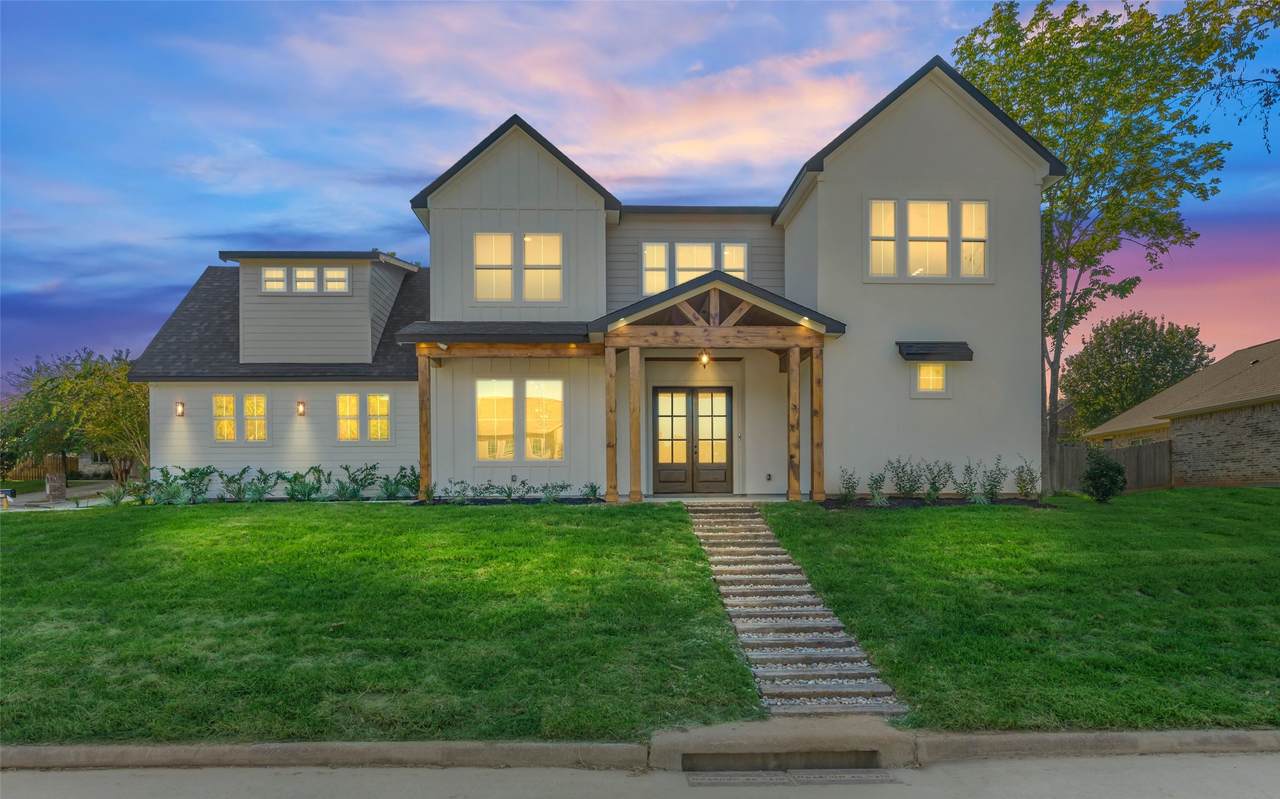 3709 Oak Court - Photo 1