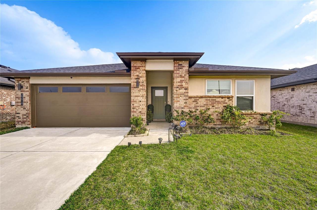 29919 Reagans Ranch Drive - Photo 1