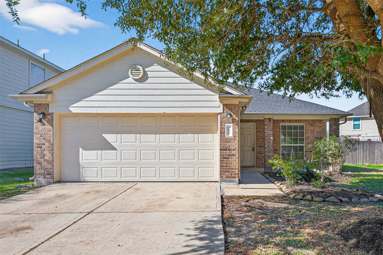 1511 Imperial Manor Lane - Photo 1