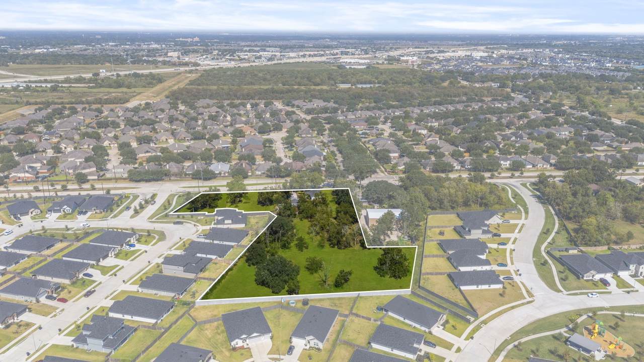 5418 Bryan Road - Photo 1