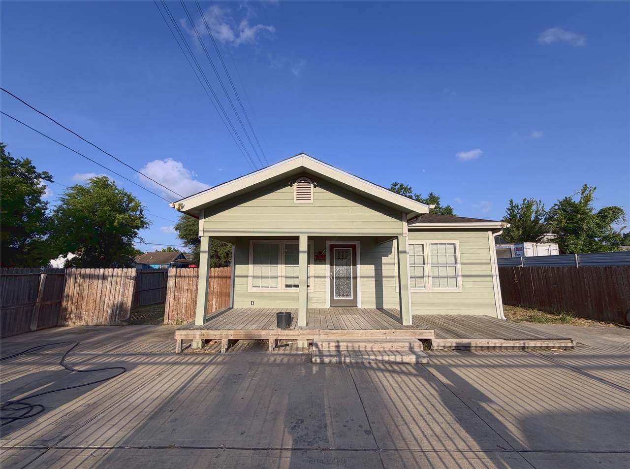 716 74th Street - Photo 1