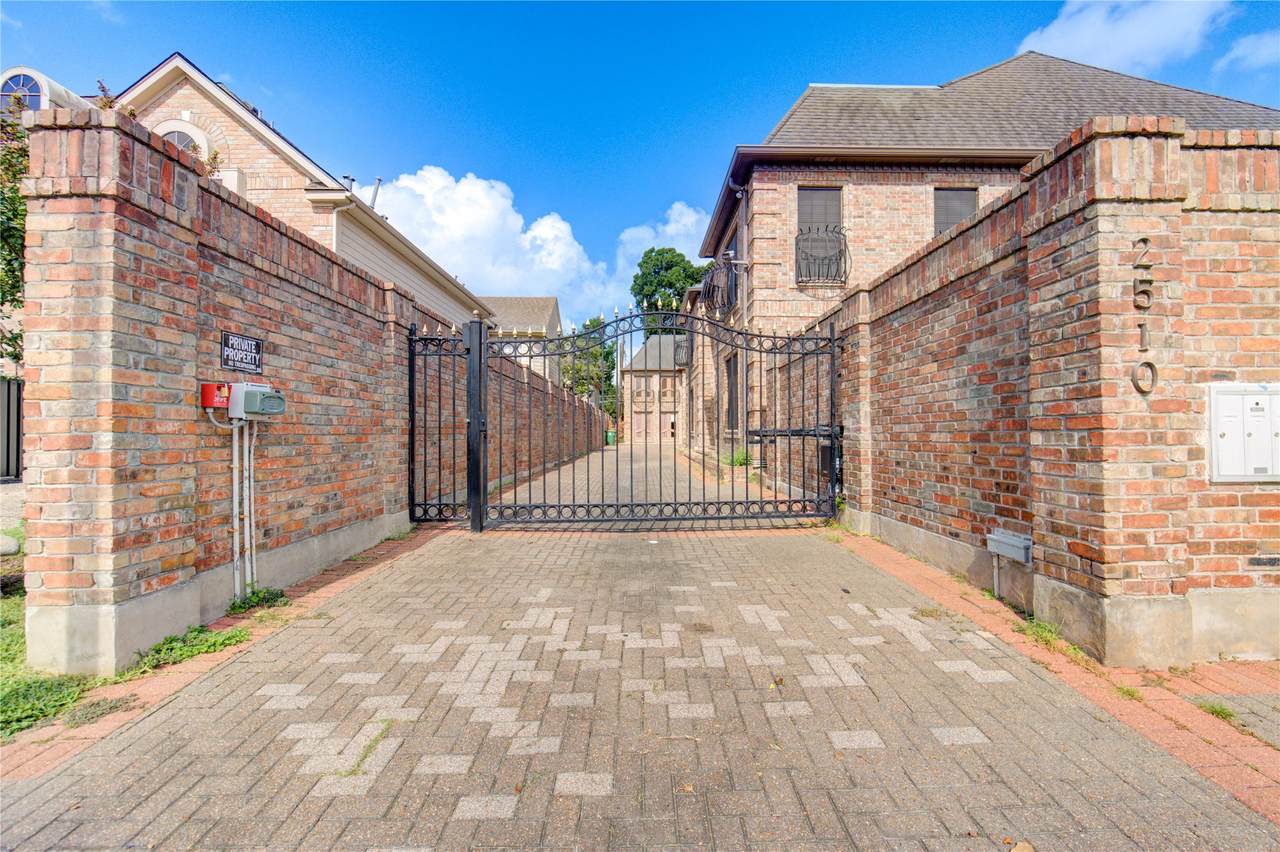 2510 Potomac Drive - Photo 1