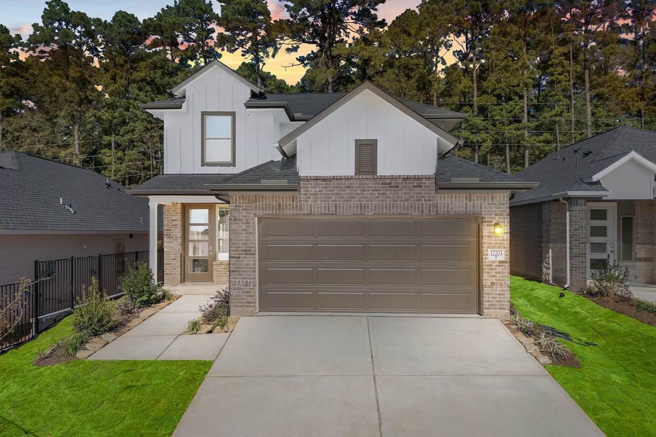 12203 Ridge Top Drive - Photo 1