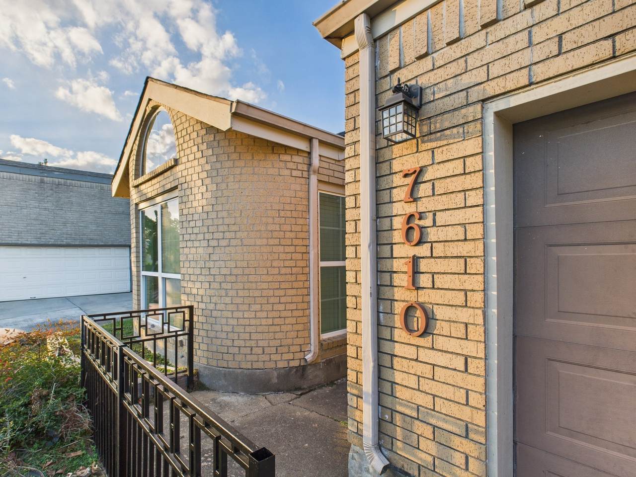 7610 Hopewell Lane - Photo 1