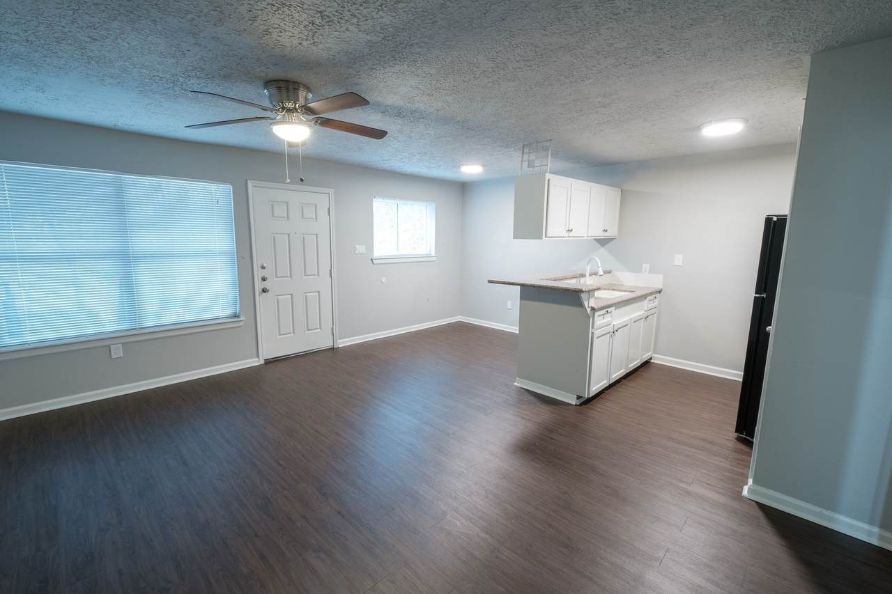 6519 Sloan - Photo 1