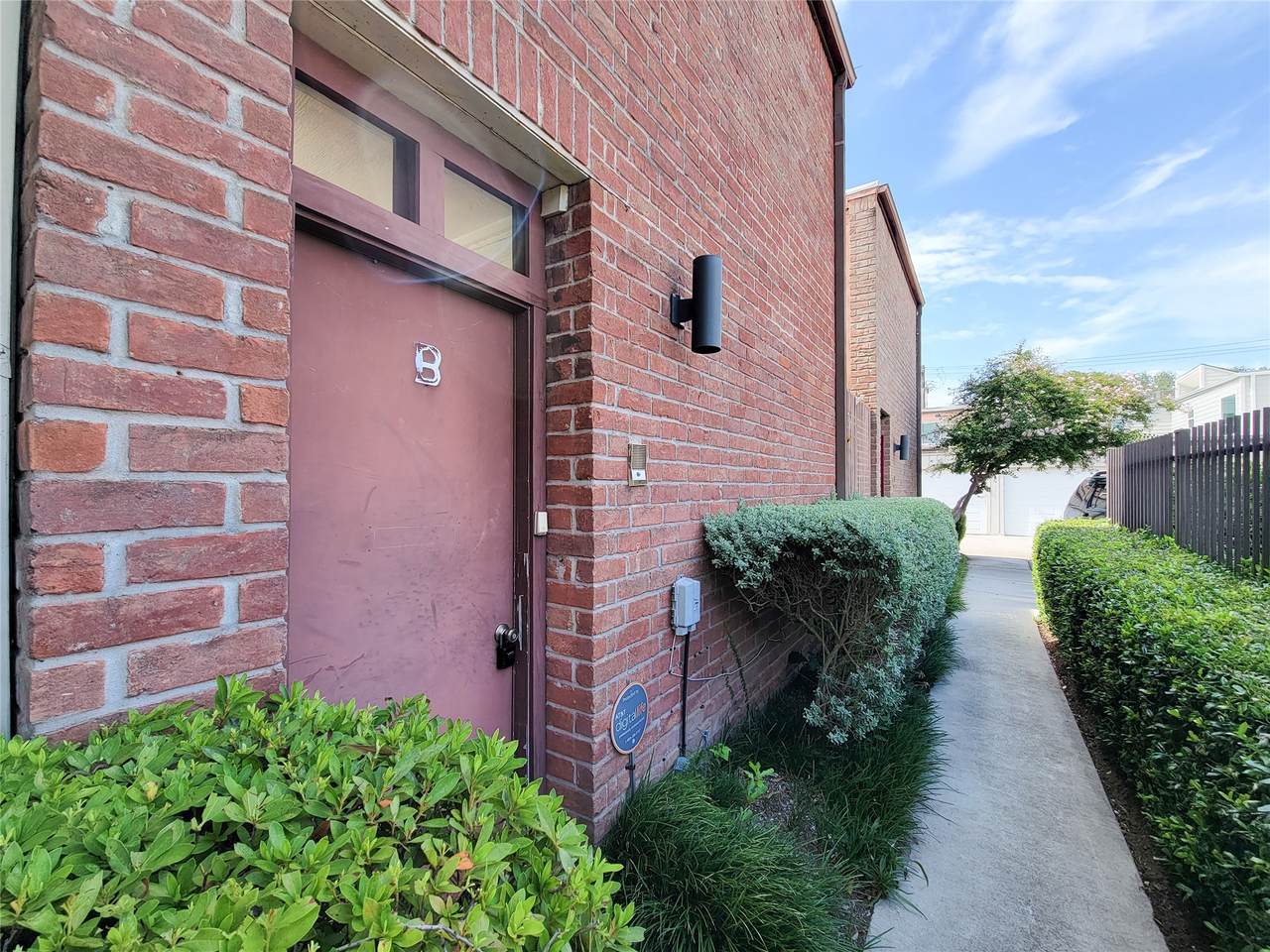 2243 Alabama Street - Photo 1