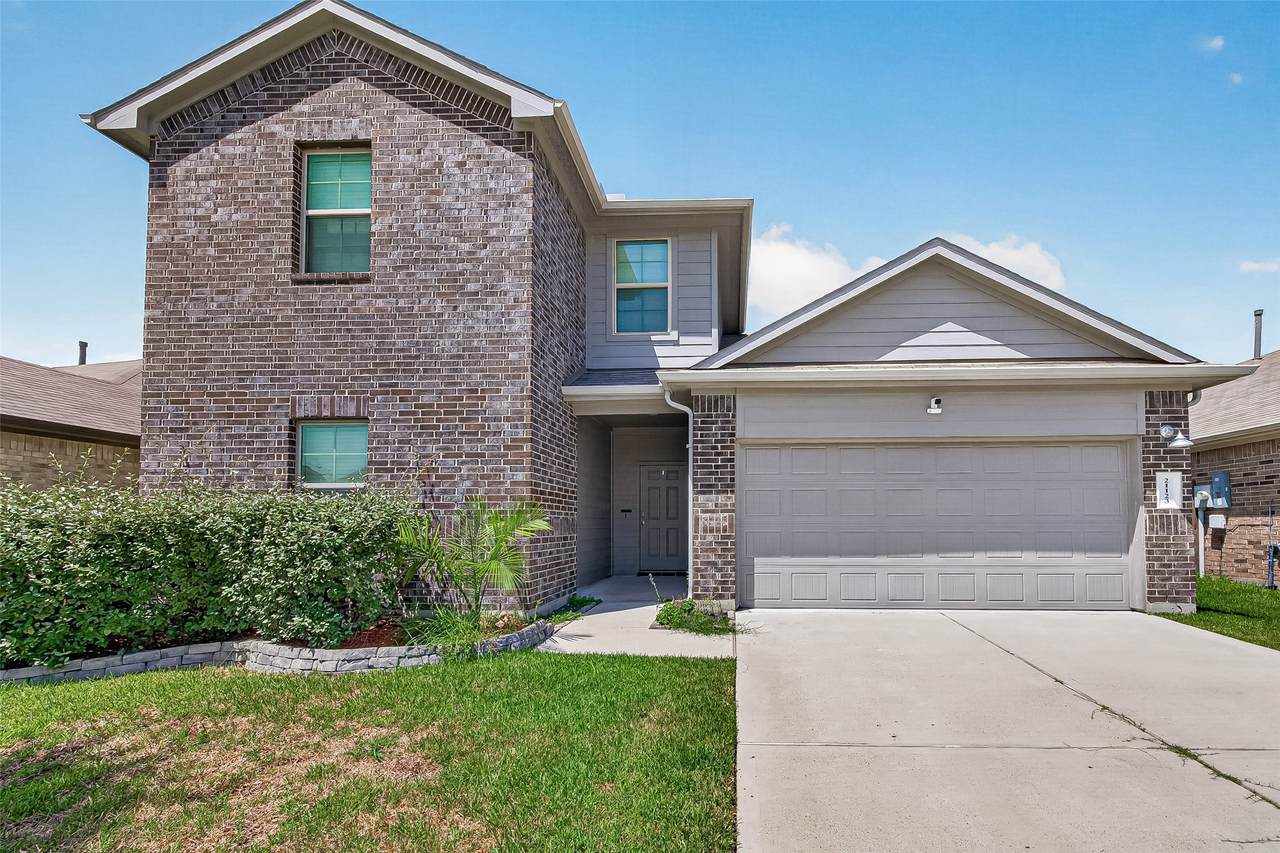 21123 Waze Lewis Drive - Photo 1