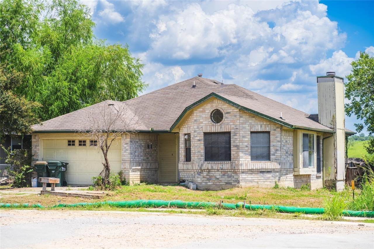 1169 Lago Vista Street - Photo 1