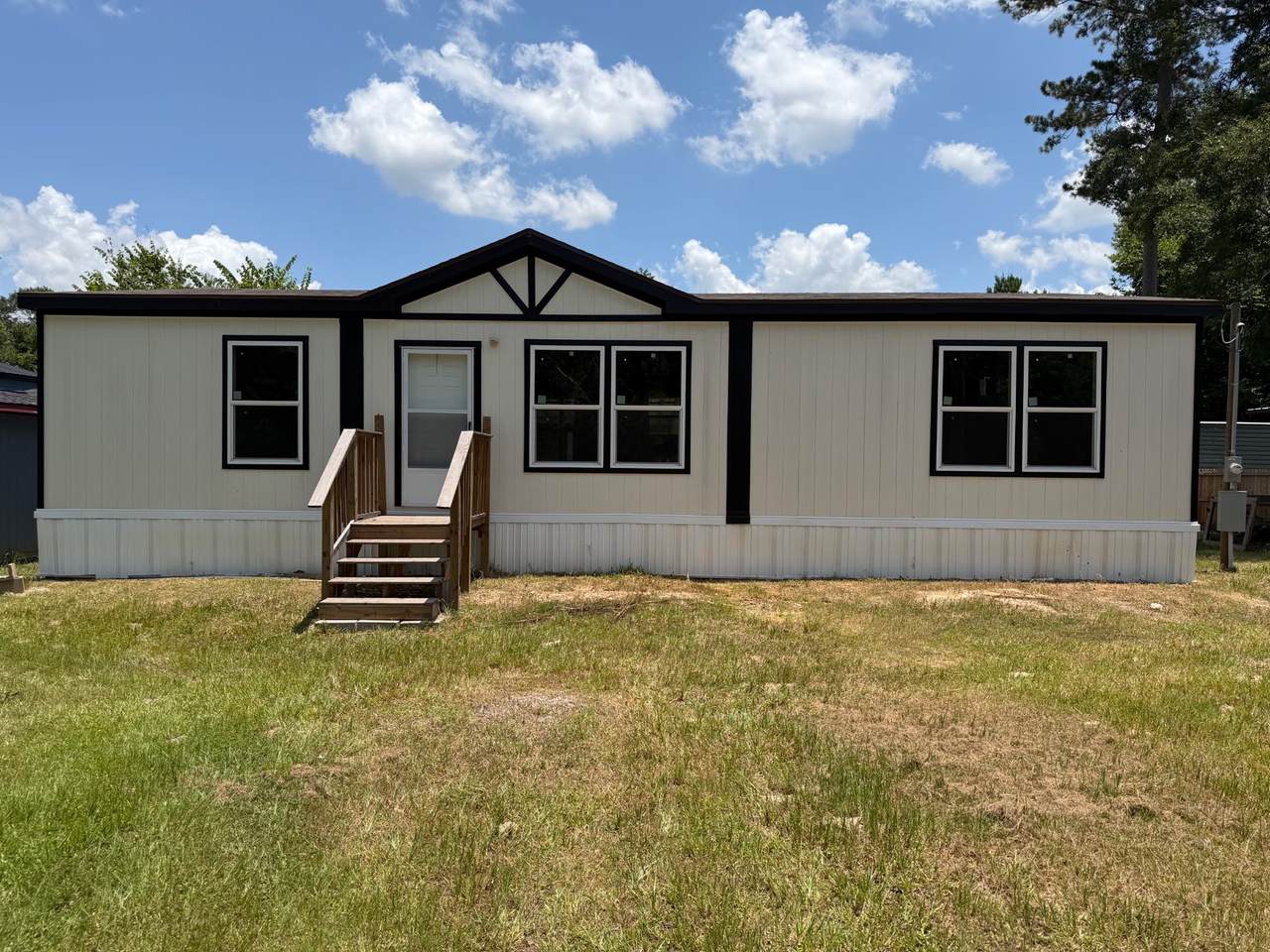 15955 Westgate Road - Photo 1