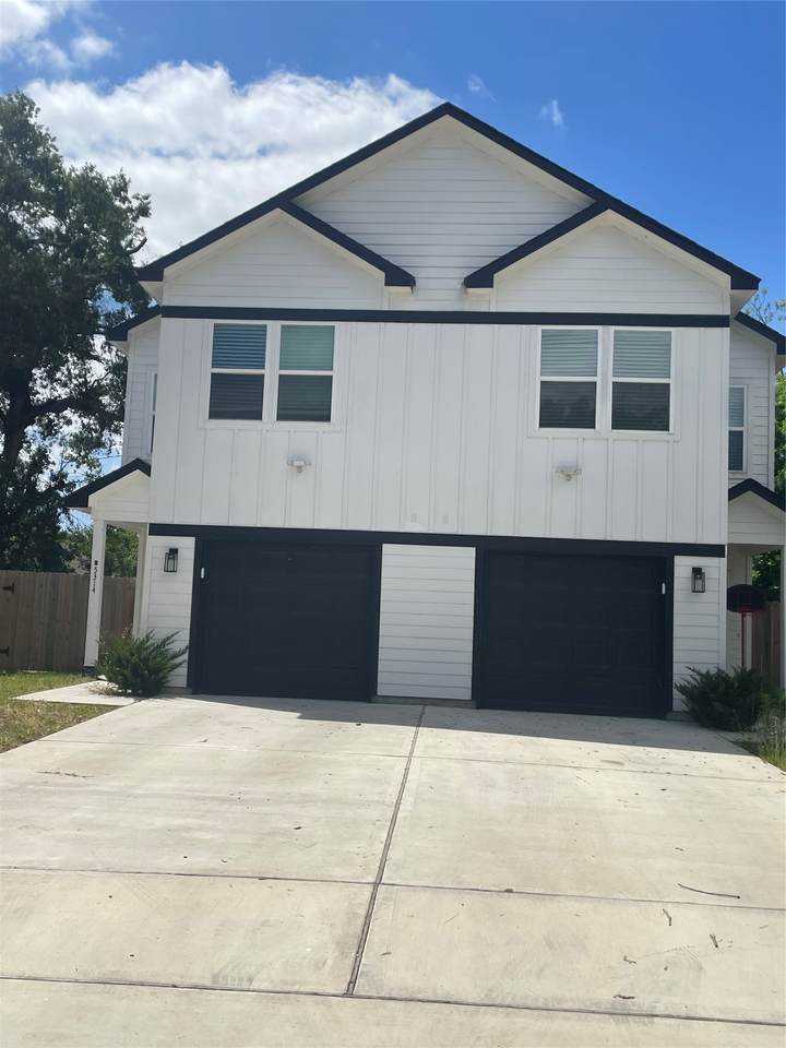 5314 Longmeadow Street - Photo 1