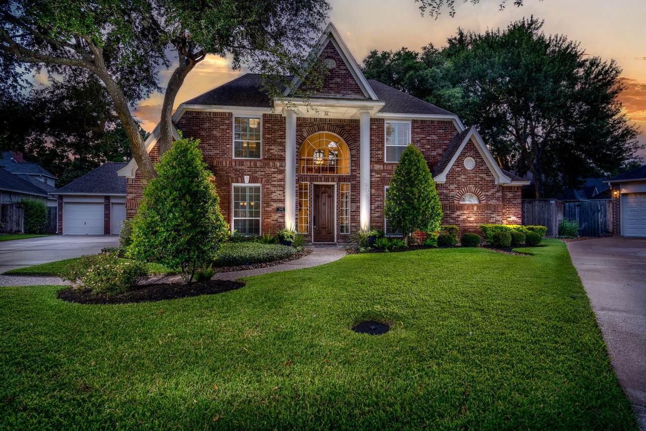 7006 Racquet Court - Photo 1