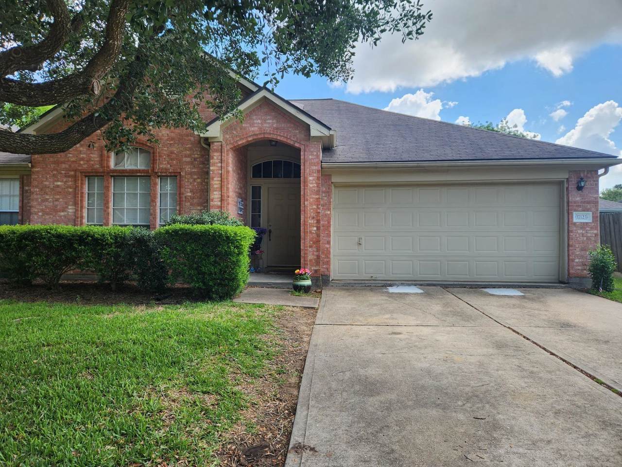 17123 Pecan Acres Drive - Photo 1
