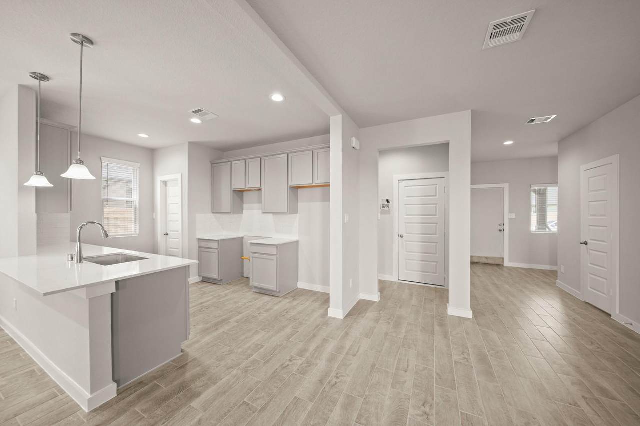 3807 Rosita Mint Court - Photo 1