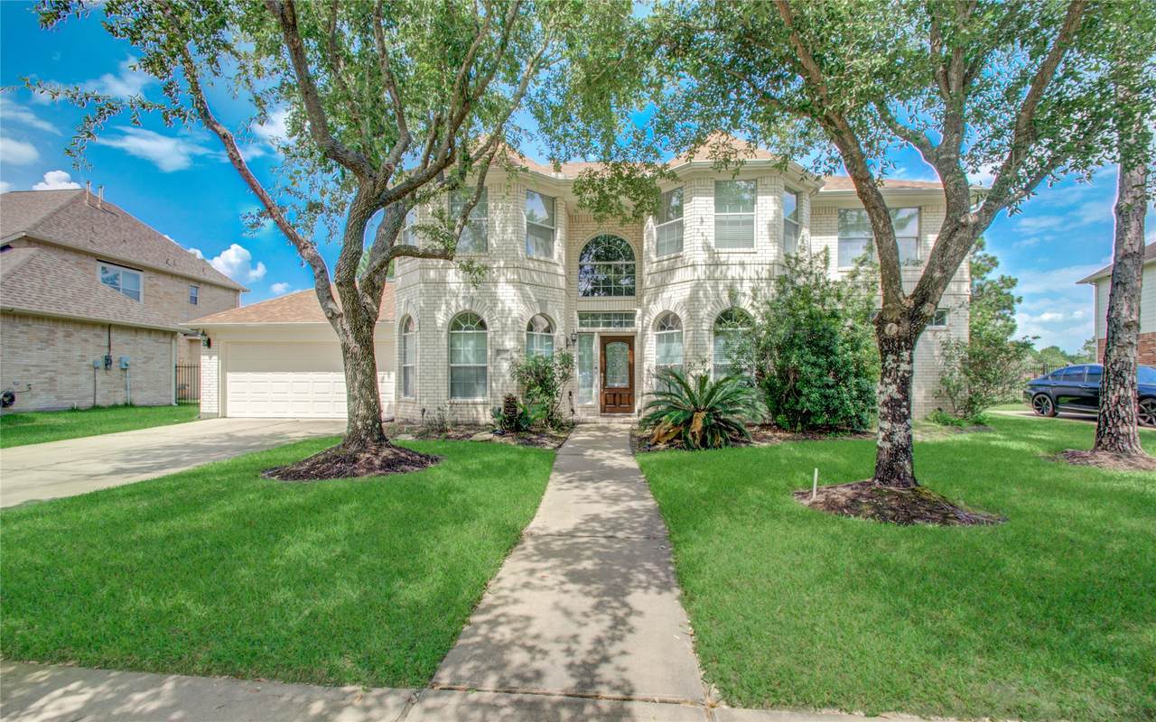 10906 Castle Peak Drive - Photo 1