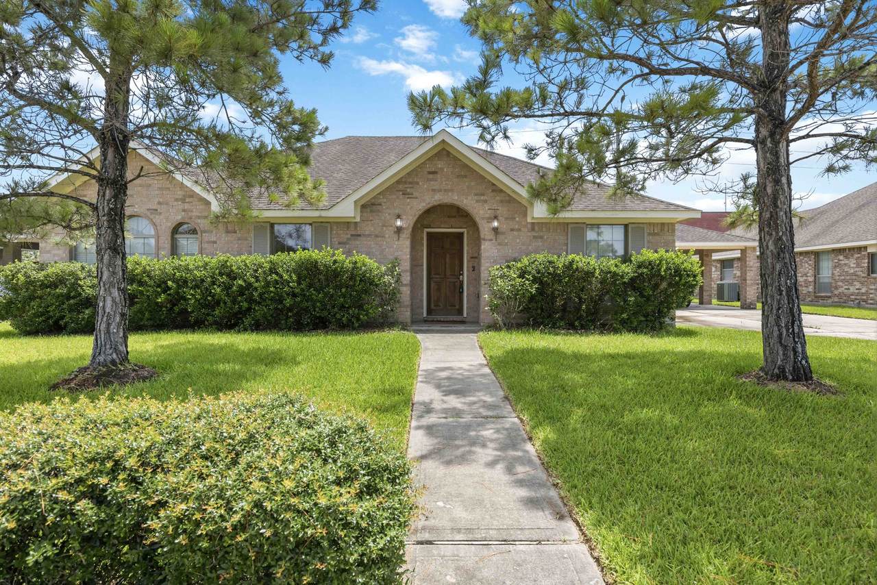 6802 Travis Street - Photo 1