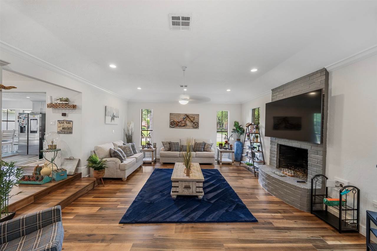 1815 Cobblestone Court - Photo 1